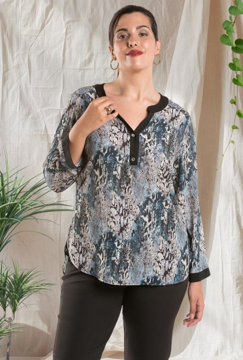 Blusa Estampada Tapeta Lisa
