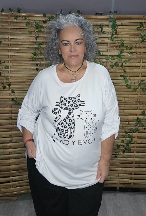 Camiseta Lovely Cat